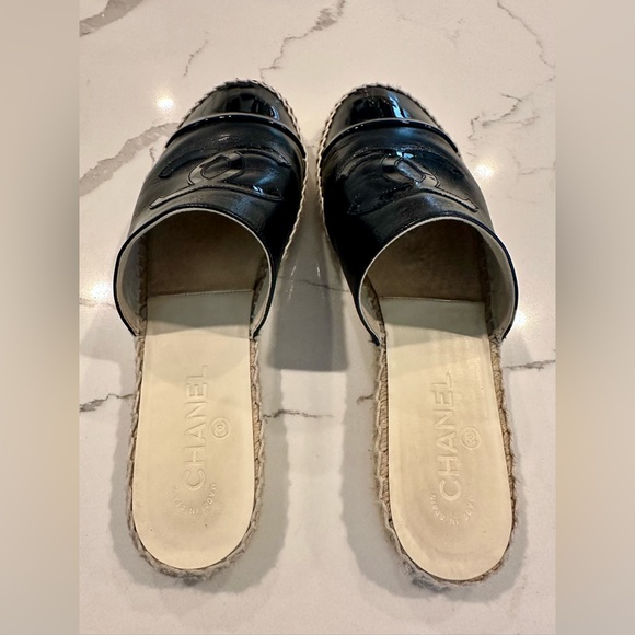CHANEL Women’s CC Mule Espadrilles EU 40 - Picture 3 of 6